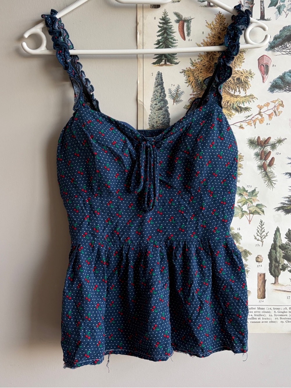 AUW Cherry Padded Cami Small 🍒